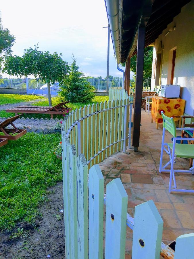 Villa Diiva Curug المظهر الخارجي الصورة