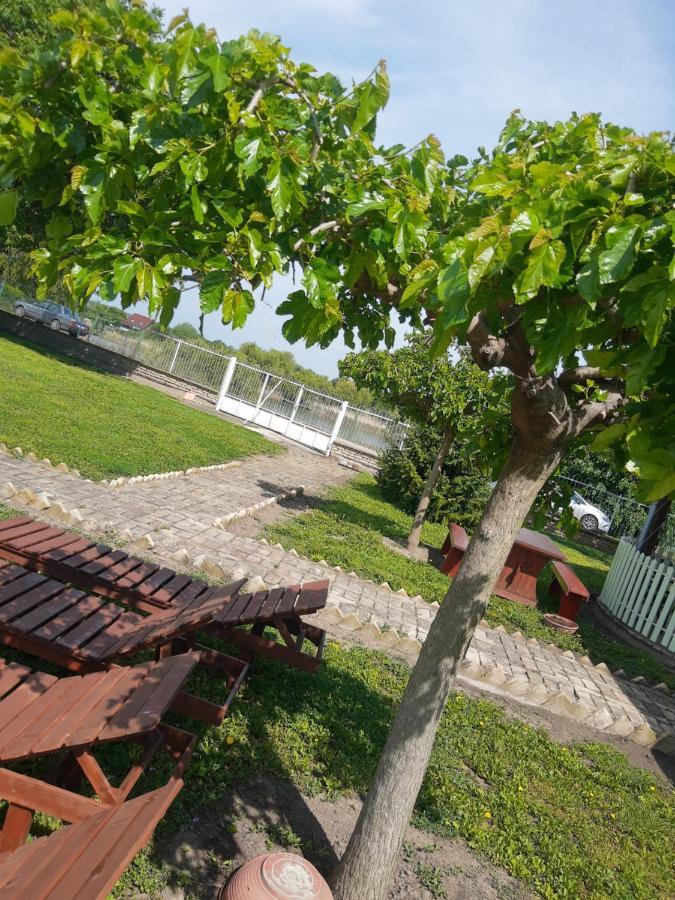 Villa Diiva Curug المظهر الخارجي الصورة